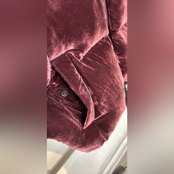 - Brand New  Winter Jacket by Rudsak - Limited Edition! Size L ❄️✨with tag… - Picture 13 of 13